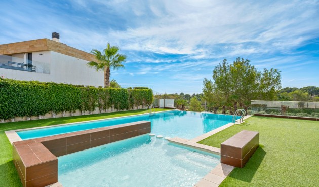Resale - Villa -
Orihuela Costa - Costa Blanca