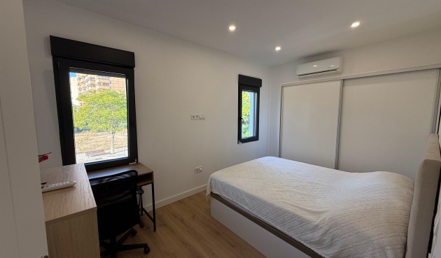 Resale - Town House -
Benidorm - Costa Blanca