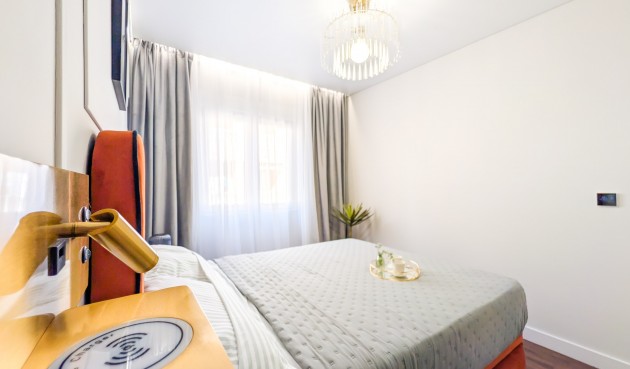 Resale - Apartment -
Torrevieja - Costa Blanca