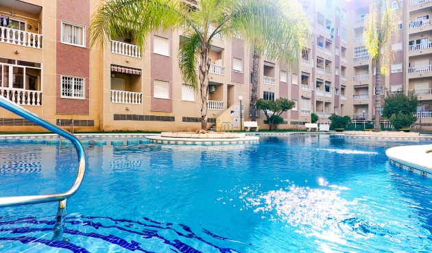 Resale - Apartment -
Torrevieja - Costa Blanca
