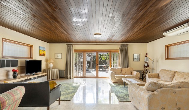 Brukt - Villa -
Orihuela Costa - Costa Blanca