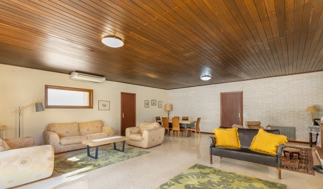 Brukt - Villa -
Orihuela Costa - Costa Blanca