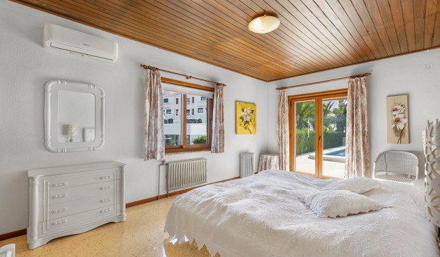 Brukt - Villa -
Orihuela Costa - Costa Blanca