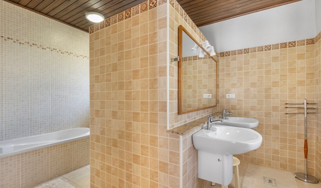 Brukt - Villa -
Orihuela Costa - Costa Blanca