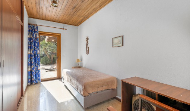 Brukt - Villa -
Orihuela Costa - Costa Blanca