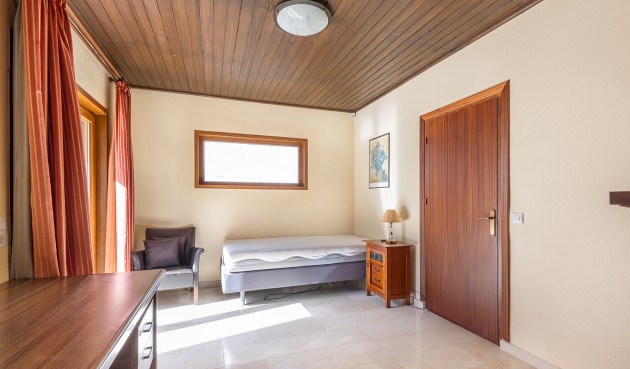 Brukt - Villa -
Orihuela Costa - Costa Blanca