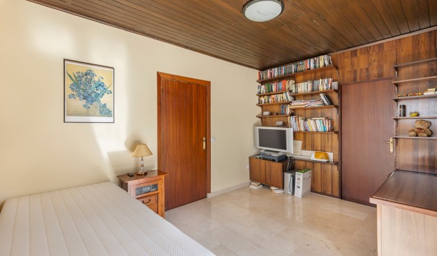 Brukt - Villa -
Orihuela Costa - Costa Blanca