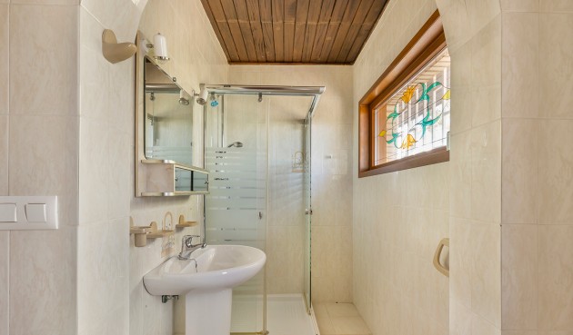 Brukt - Villa -
Orihuela Costa - Costa Blanca