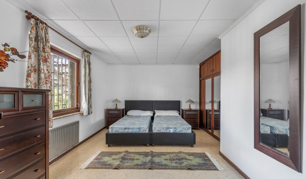 Brukt - Villa -
Orihuela Costa - Costa Blanca