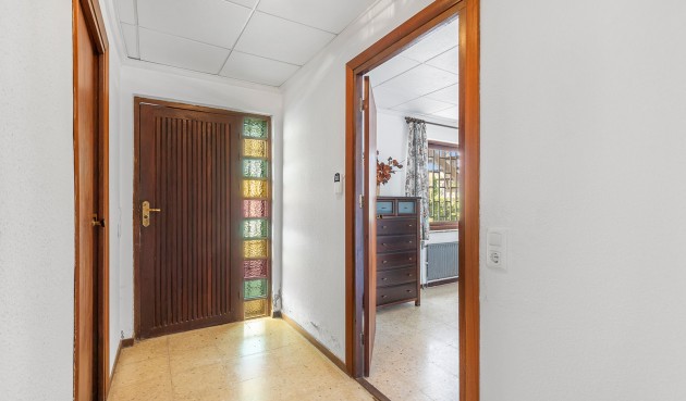 Brukt - Villa -
Orihuela Costa - Costa Blanca