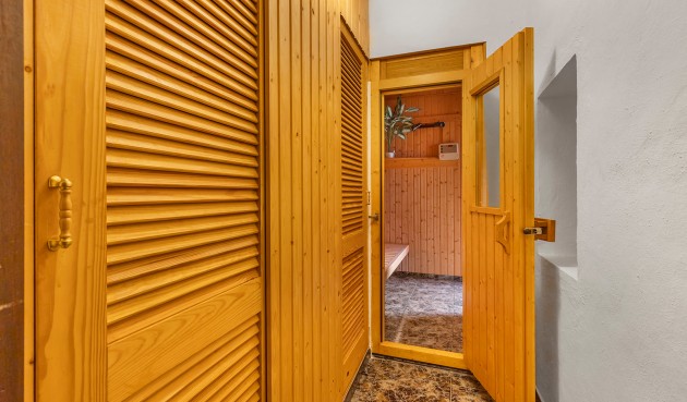 Brukt - Villa -
Orihuela Costa - Costa Blanca