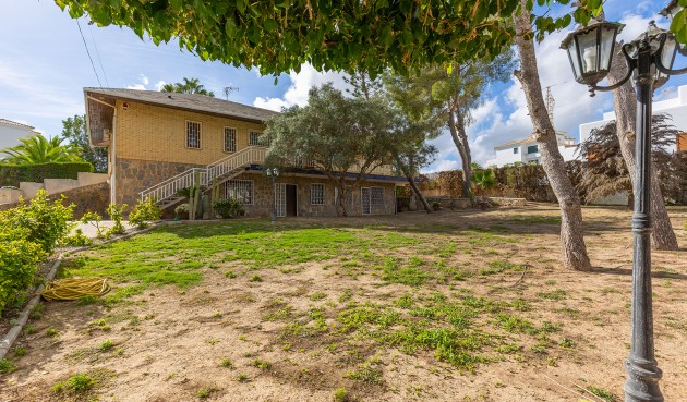 Brukt - Villa -
Orihuela Costa - Costa Blanca