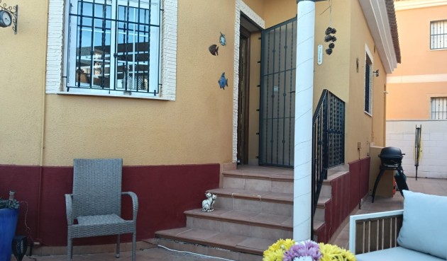 Brukt - Villa -
Los Montesinos - Costa Blanca