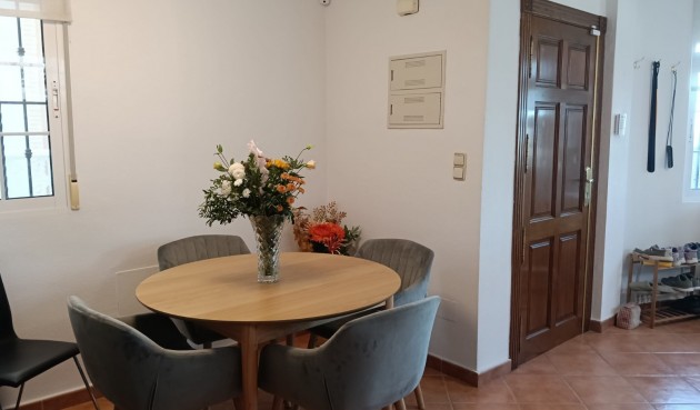 Brukt - Villa -
Los Montesinos - Costa Blanca