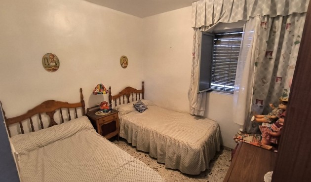 Resale - Villa -
Yecla - Inland