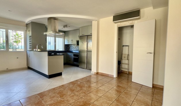 Reventa - Villa -
Orihuela Costa - Costa Blanca