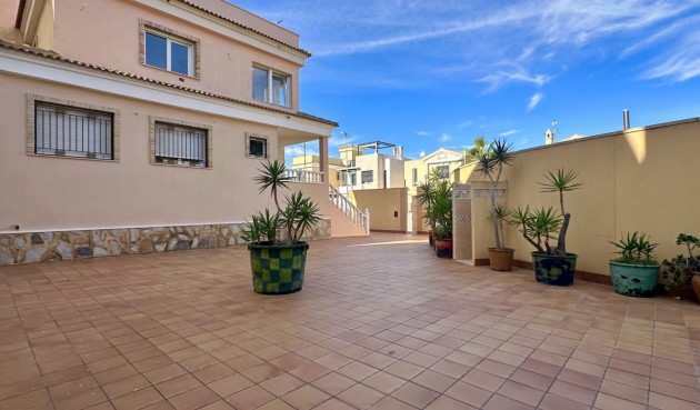Reventa - Villa -
Orihuela Costa - Costa Blanca