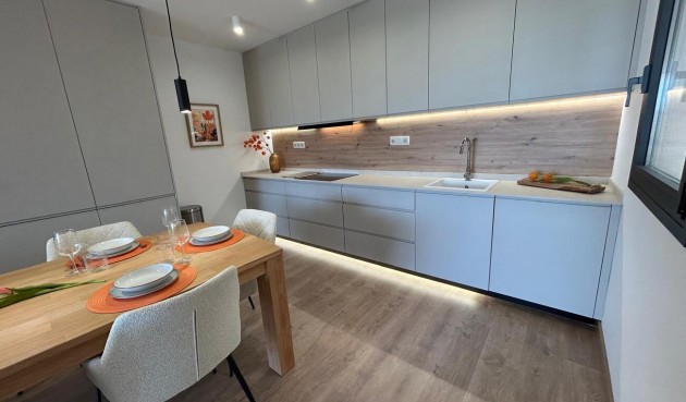 Återförsäljning - Town House -
Dolores - Costa Blanca