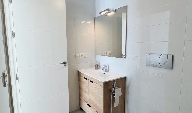 Reventa - Penthouse Penthouse -
Mil Palmeras - Costa Blanca