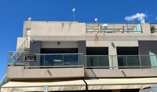 Reventa - Penthouse Penthouse -
Mil Palmeras - Costa Blanca