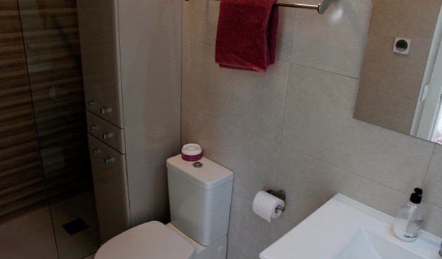 Resale - Villa -
San Miguel de Salinas - Inland