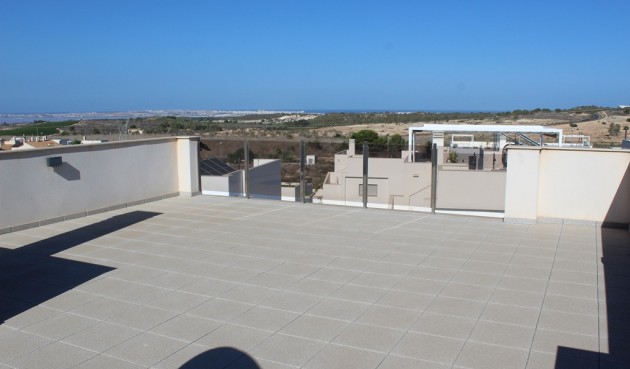 Resale - Villa -
San Miguel de Salinas - Inland