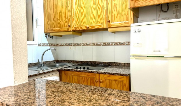 Resale - Apartment -
Torrevieja - Estacion De Autobuses