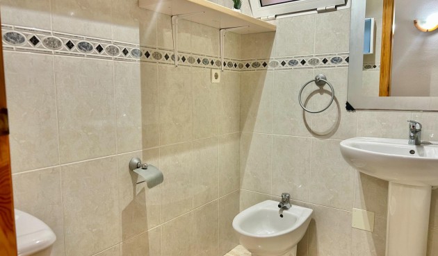 Resale - Apartment -
Torrevieja - Estacion De Autobuses