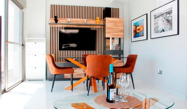 Brukt - Villa -
Orihuela Costa - Costa Blanca