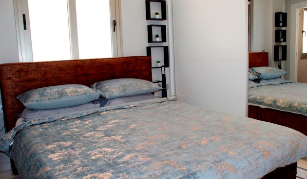 Brukt - Villa -
Orihuela Costa - Costa Blanca