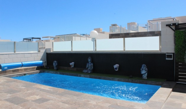 Brukt - Villa -
Orihuela Costa - Costa Blanca