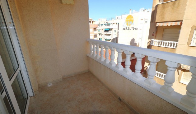 Brukt - Apartment -
Torrevieja - Acequion