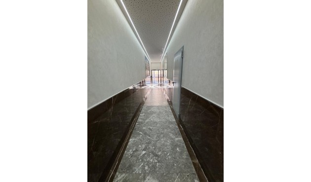 Resale - Apartment -
Torrevieja - Estacion De Autobuses