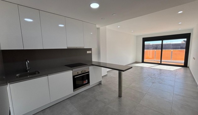 Resale - Apartment -
Torrevieja - Estacion De Autobuses