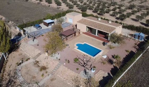 Resale - Villa -
Sax - Inland