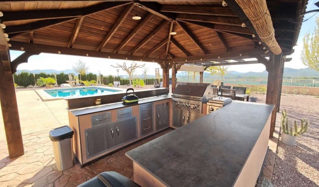 Resale - Villa -
Sax - Inland