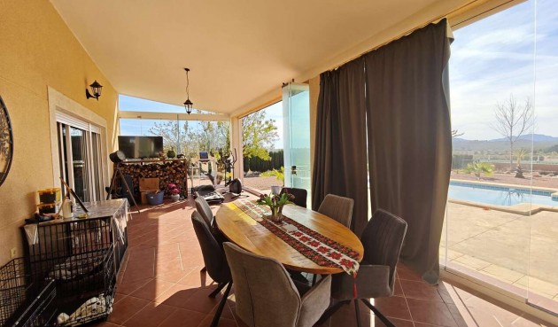 Resale - Villa -
Sax - Inland