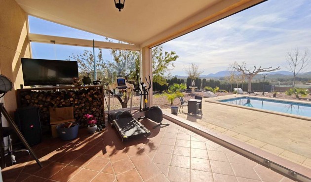 Resale - Villa -
Sax - Inland