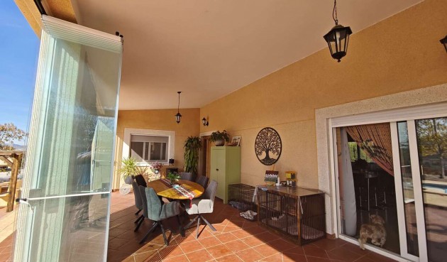 Resale - Villa -
Sax - Inland