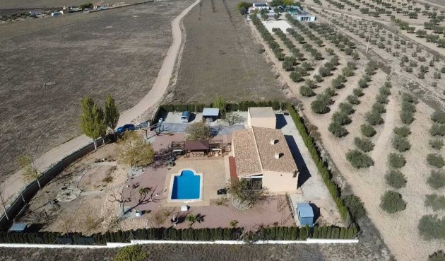 Resale - Villa -
Sax - Inland