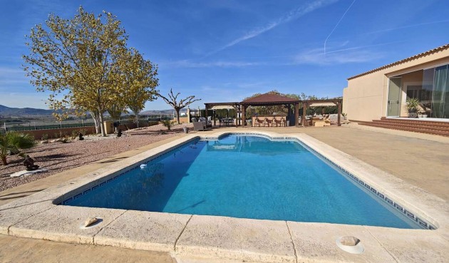 Resale - Villa -
Sax - Inland