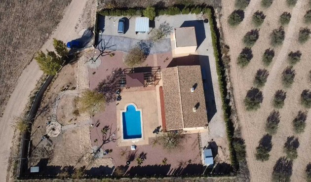 Resale - Villa -
Sax - Inland