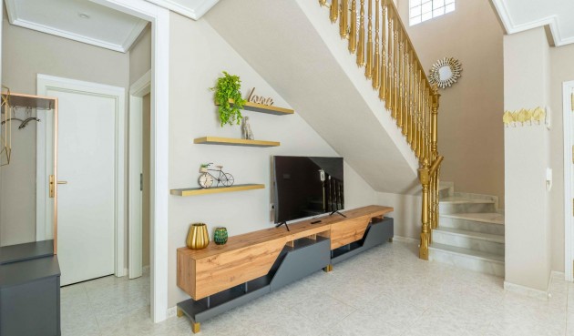 Resale - Villa -
Orihuela Costa - Punta Prima