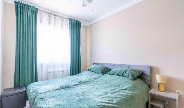 Resale - Villa -
Orihuela Costa - Punta Prima