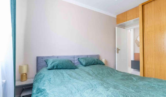 Resale - Villa -
Orihuela Costa - Punta Prima