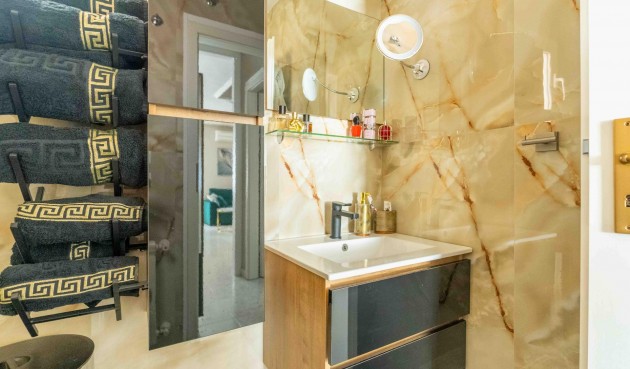 Resale - Villa -
Orihuela Costa - Punta Prima