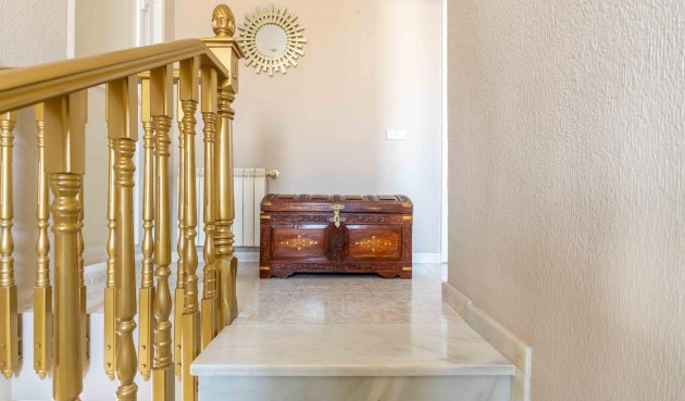 Resale - Villa -
Orihuela Costa - Punta Prima