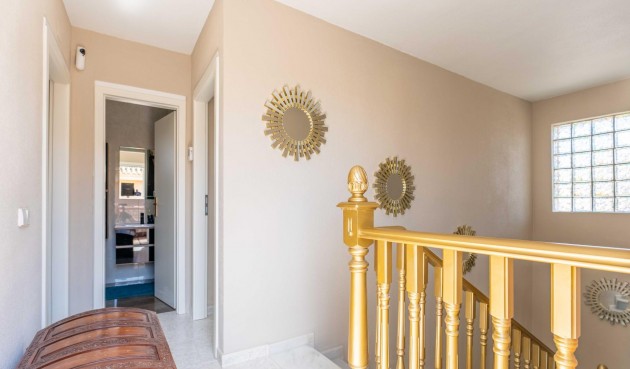 Resale - Villa -
Orihuela Costa - Punta Prima