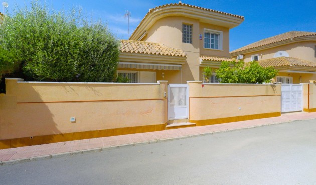 Resale - Villa -
Orihuela Costa - Punta Prima