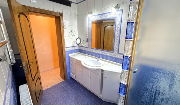 Resale - Villa -
Pilar de la Horadada - Costa Blanca